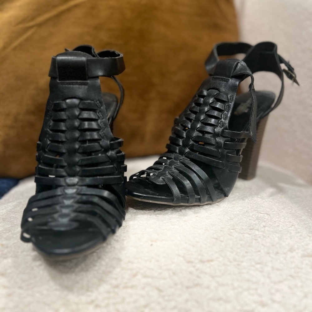 Black Heel Sandals